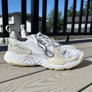 Men's Size 10 M Nike Air Jordan Delta React Low CD6109-101 White Vast Grey Shoes